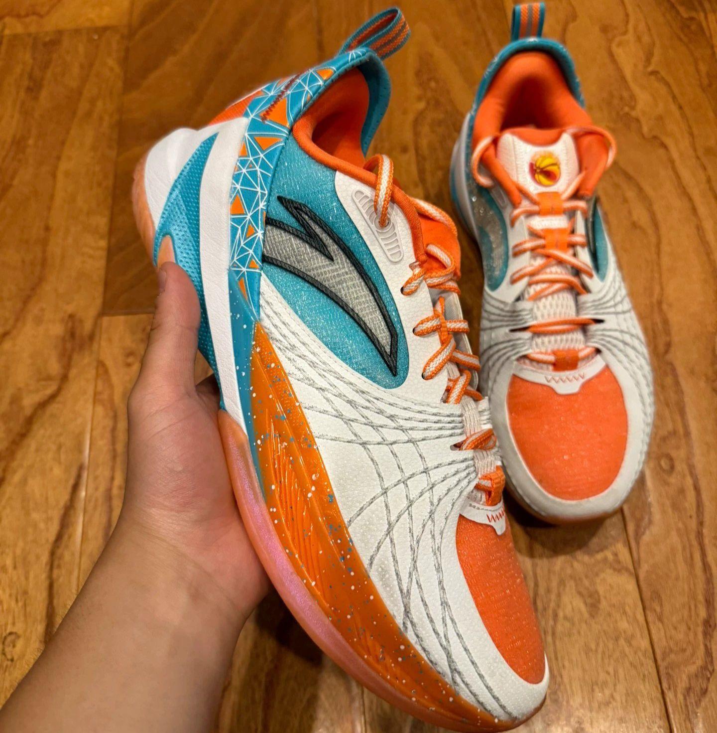 CUBAL大学专属PE球鞋测评:安踏速决6代性能解析